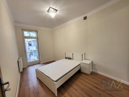 Bezczynszowe 2 pok , świeżo po remoncie, ul. Kazimierza Wielkiego - Photo 3