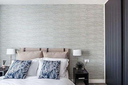 Westfield Avenue, Stratford, E20 - Photo 2