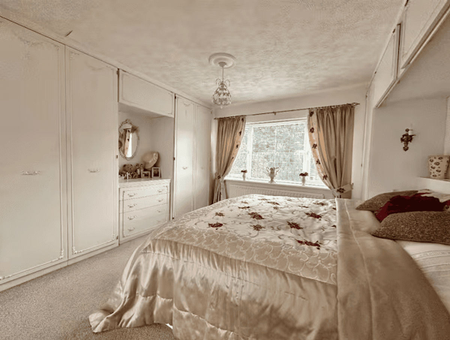 Ramsay Gardens, Romford, RM3 - Photo 5