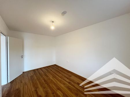 Perfekt aufgeteilte 2-Zimmer Wohnung mit großem Balkon in Puchenau! - Photo 4