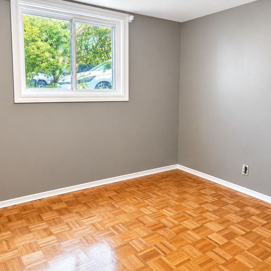 For Lease - 93 Brybeck Crescent Unit# 1, Kitchener, Ontario - Photo 1