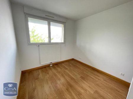 Location Appartement 4 pièces 82m² OSTWALD 67540 - Photo 3