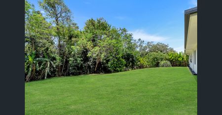 5 Month Lease | Executive Fully Furnished Home Backing Onto Rainforest - Photo 2