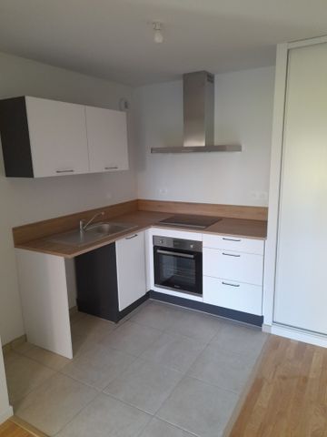 Location Appartement 2 pièces 38m² ST ANDRE LEZ LILLE 59350 - Photo 4