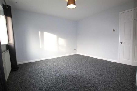 High Greave, Sheffield, S5 - Photo 5