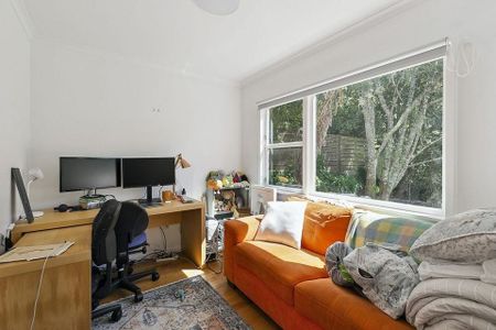 Lovely 2 bedroom home in Karori - Photo 4