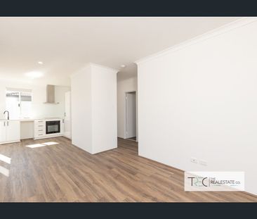 6a Winfield Place, Greenfields, WA 6210 - Photo 4