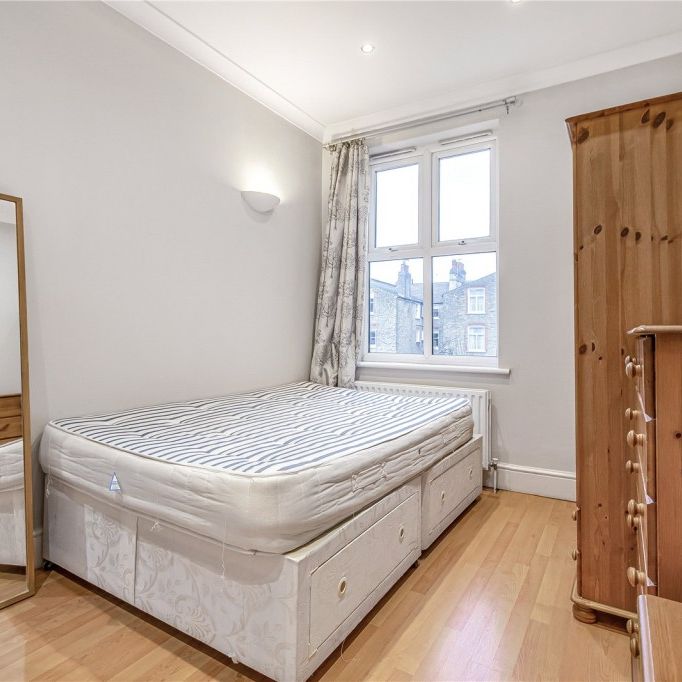 Tooting Bec Road, London, SW17 - Photo 1