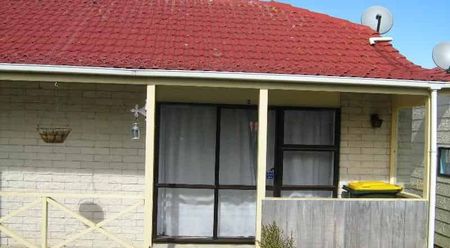 Cosy 2 Bedroom! - Photo 4