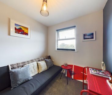 2 bedroom flat to rent - Photo 6