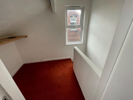 2 bedroom terraced house to rent - Photo 5