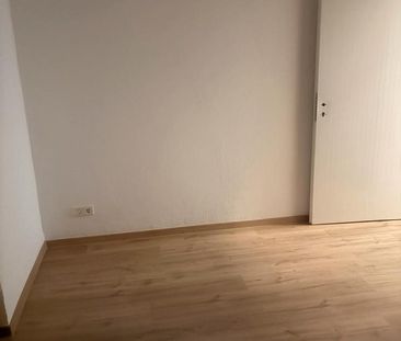 Zu vermieten – Helle und großzügige 2-Zimmer-Wohnung mit Terrasse - Photo 1