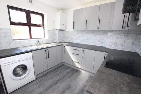 1 bedroom house to rent - Photo 2