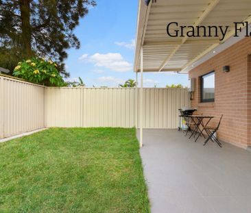 Modern Full Brick Residence - Walk to Shops - Photo 4