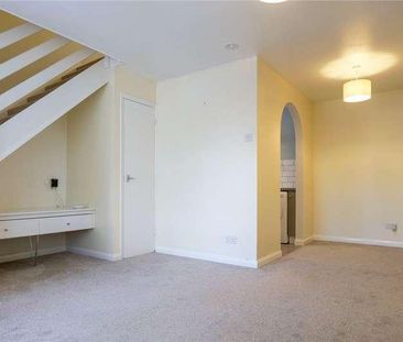 Beaconsfield Way, Earley, Reading, Berkshire, RG6 - Photo 2
