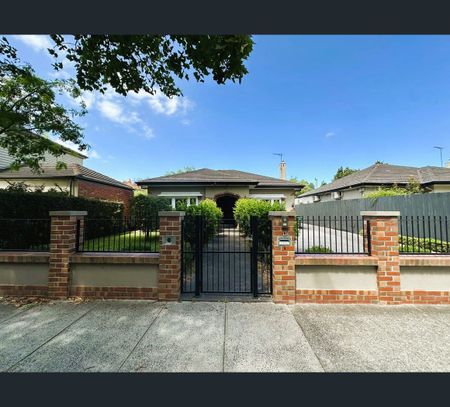 4 Oakleigh Road, Ormond, Vic 3204 - Photo 4