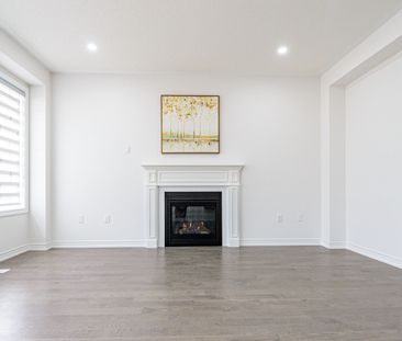 For Lease - 37 BAYCROFT Boulevard, Essa, Ontario - Photo 2