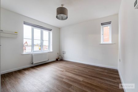 Rose Way, Lakenheath - Photo 2