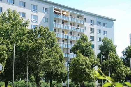 2-Raum-Wohnung mit Balkon in zentraler Lage - Foto 3