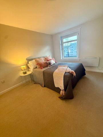 1 Bed Flat, Glenfinnan Road, G20 - Photo 3