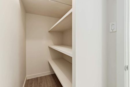 Renovated Suite - 2 Bedroom - Photo 2