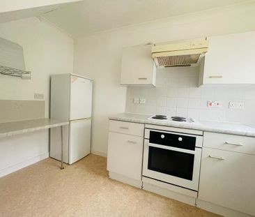 1 bedroom detached house to rent - Photo 4