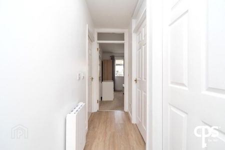 Apartment 1 Marlborough Court, Belfast, BT9 7EF - Photo 2