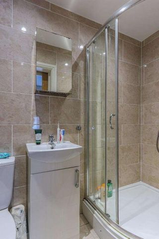 Gordon Road, Cathays, CF24 - Photo 4