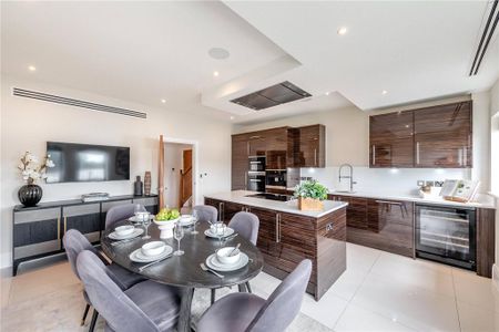 3 bedroom townhouse to rent - Photo 2