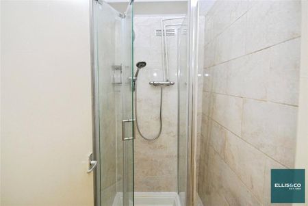 Studio to rent - Photo 3