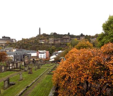1 bed flat for rent in Holyrood - Photo 1