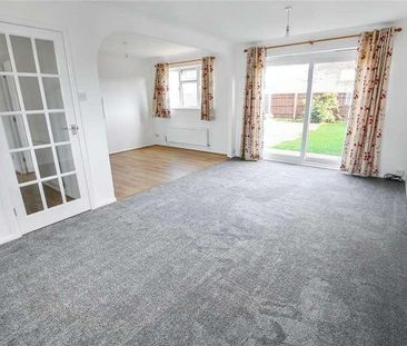 Woodward Close, Langney Point, Eastbourne, East Sussex, BN23 - Photo 2