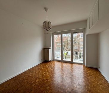 Lumineux appartement 2ch + garage à 1180 Uccle  Loyer: 1 280 € - Foto 4