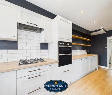 3 bedroom terraced house to rent - Photo 6