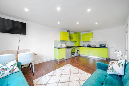 2 bedroom apartment to rent - Photo 3