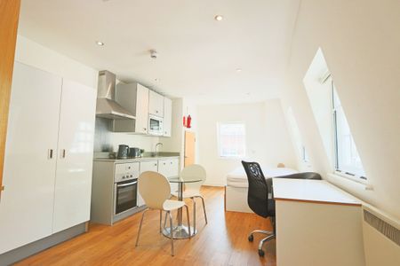 Studio Apartment – Professional Let, Student Let - Photo 3