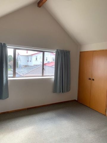 Convenient small townhouse - Photo 3
