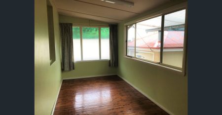 Sought After Location and Old World Charm - Photo 3