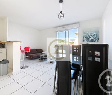 Location Appartement 2 pièces 42m² MONTPELLIER 34080 - Photo 2