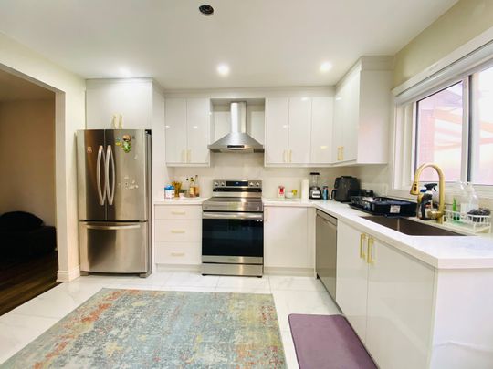 For Lease - 626 Abana Road Unit# #Upper, Mississauga, Ontario - Photo 1