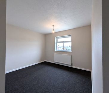 3 bed Semi-Detached House To Let - Photo 4