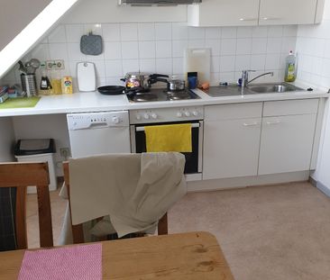 Zimmer 14,28 m² innerhalb einer 2er-WG // DG rechts, Zimmer 2428 - Photo 4