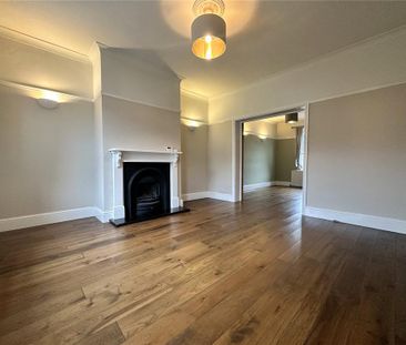 3 bedroom terraced house to rent - Photo 6