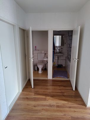 2 room apartment to share with one person - Foto 1