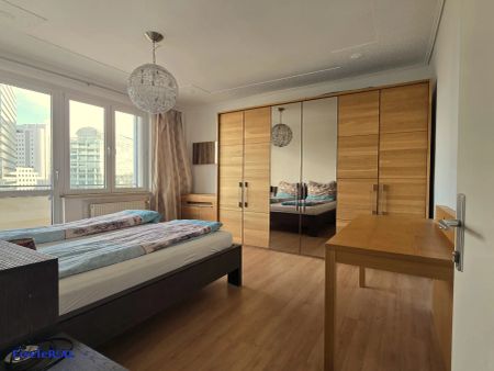 Stadtwohnung am Puls des Geschehens in 1010 Wien! - Foto 2