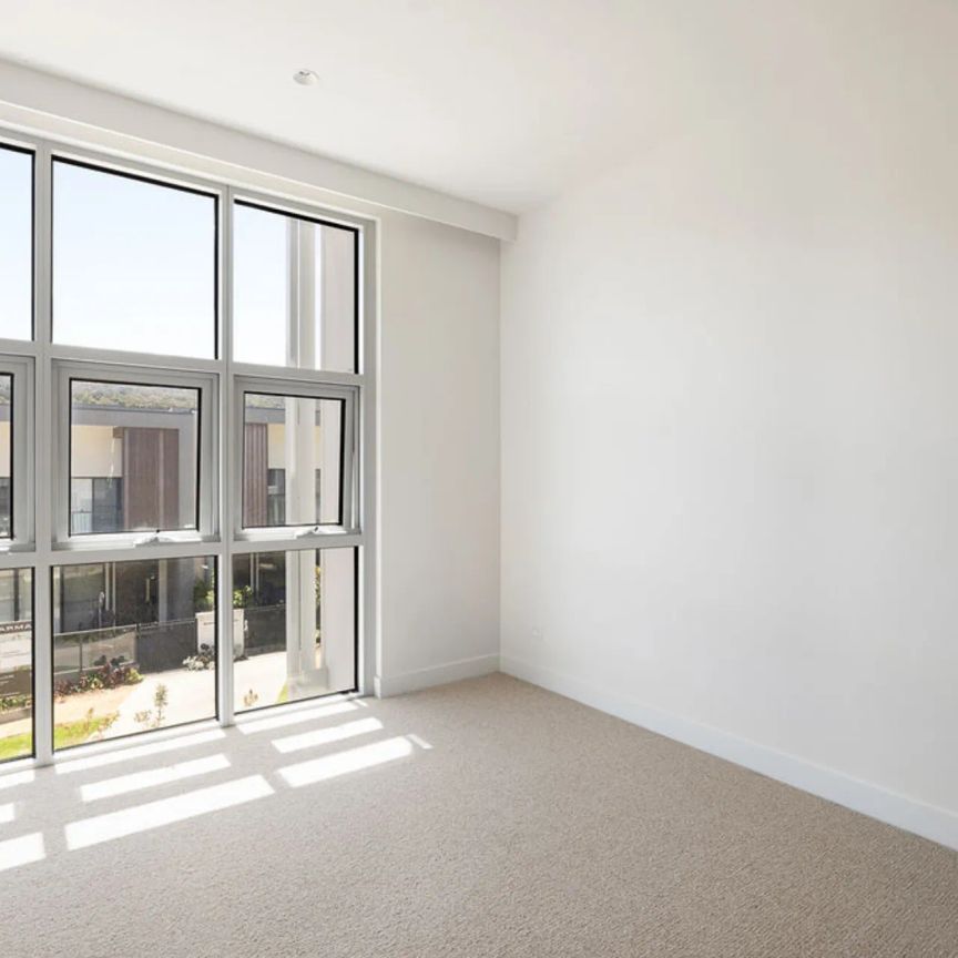 Modern Marina-View Apartment in Martha Cove - Photo 1