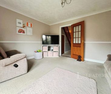 2 bedroom semi-detached house to rent - Photo 2