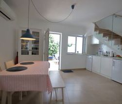 House 2 bedrooms Renovated in the center Ericeira Mafra for rent - ... - Photo 1