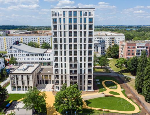 Service-Wohnen mit Einbauküche & Terrasse! - Photo 1