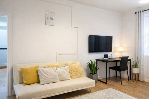 Hollybush Street, London - Photo 1